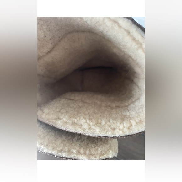 EUC UGG Dunwich Brown Leather Boots Buckle Hook Loop Knee High Winter Boots Sz 8 - Picture 10 of 10